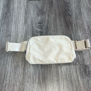 Amazon Belt Bag